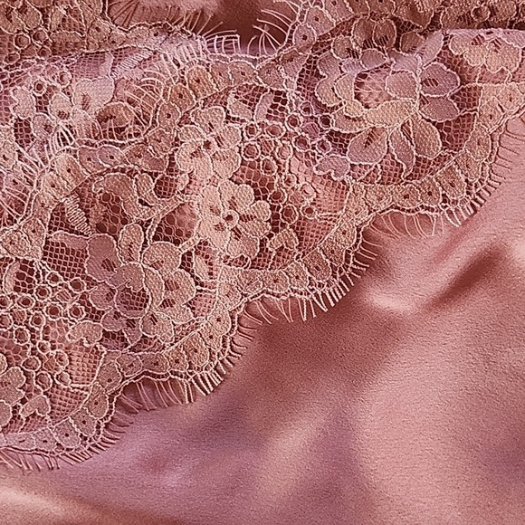 NWOT Abercrombie & Fitch Lace Bodysuit Size Small. - Picture 6 of 6